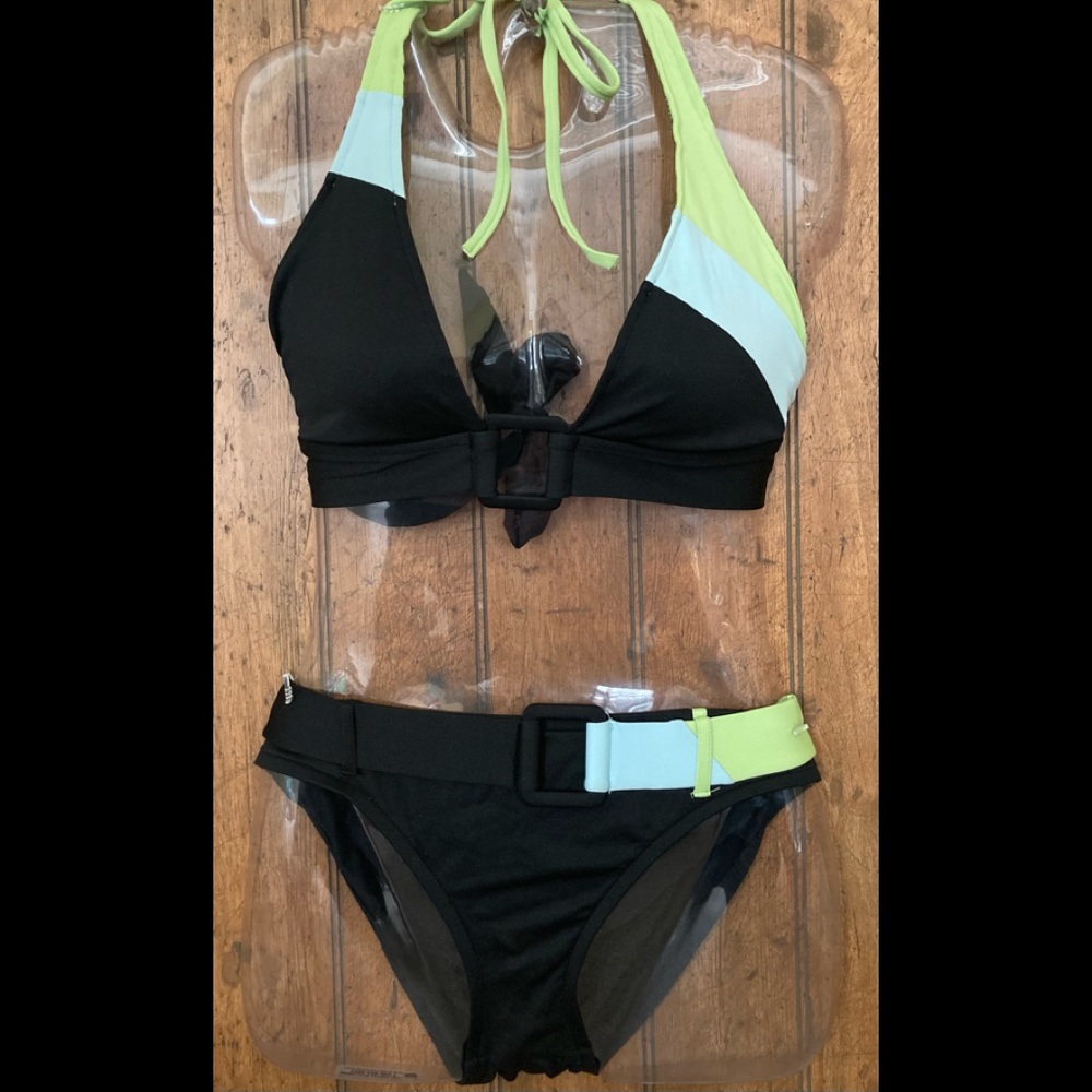 Sassy bikini, cute fit!
